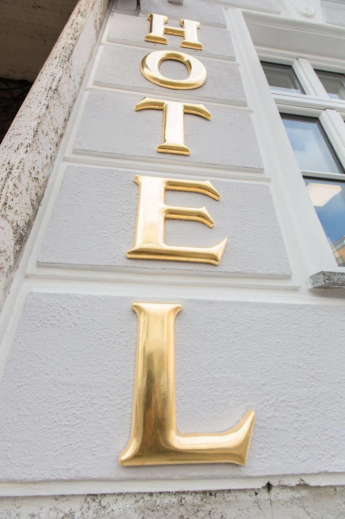 Hotel Schwalbe Vienna Exterior photo
